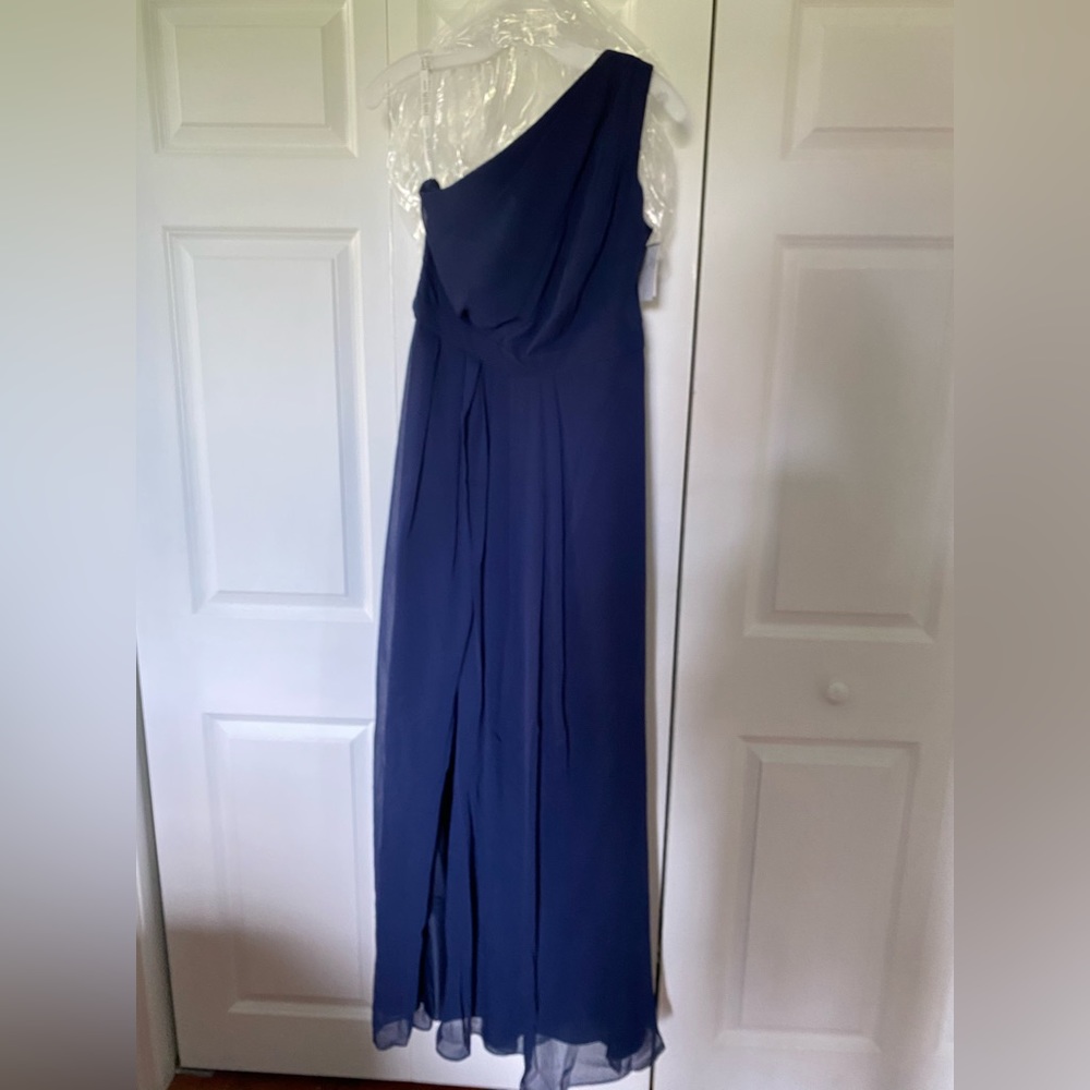 David’s Bridal bridesmaid dress NWT size 10 Navy